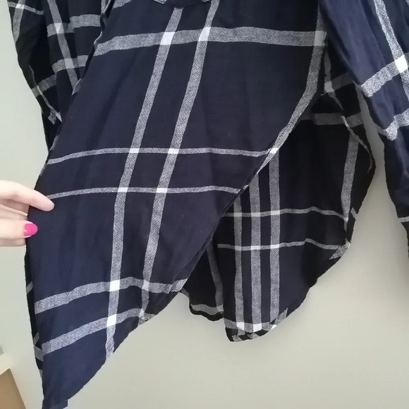 Rails x Free People Collab Charli Linen Plaid Button Down in Navy Vanilla Small - Picture 10 of 15